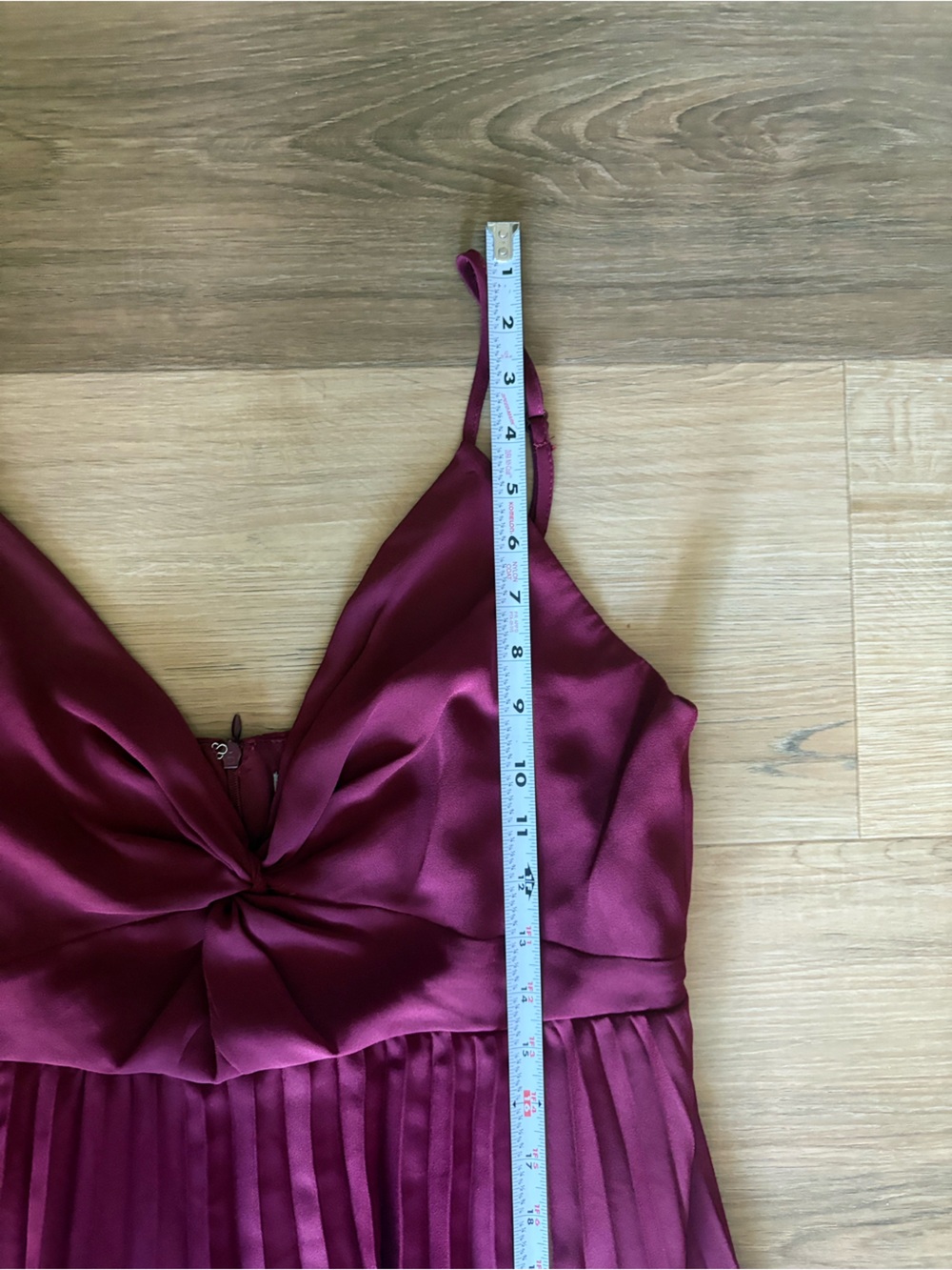 ASOS Pleated Midi Dress with Twist Front Detail in Plum size 12 - Picture 5 of 8